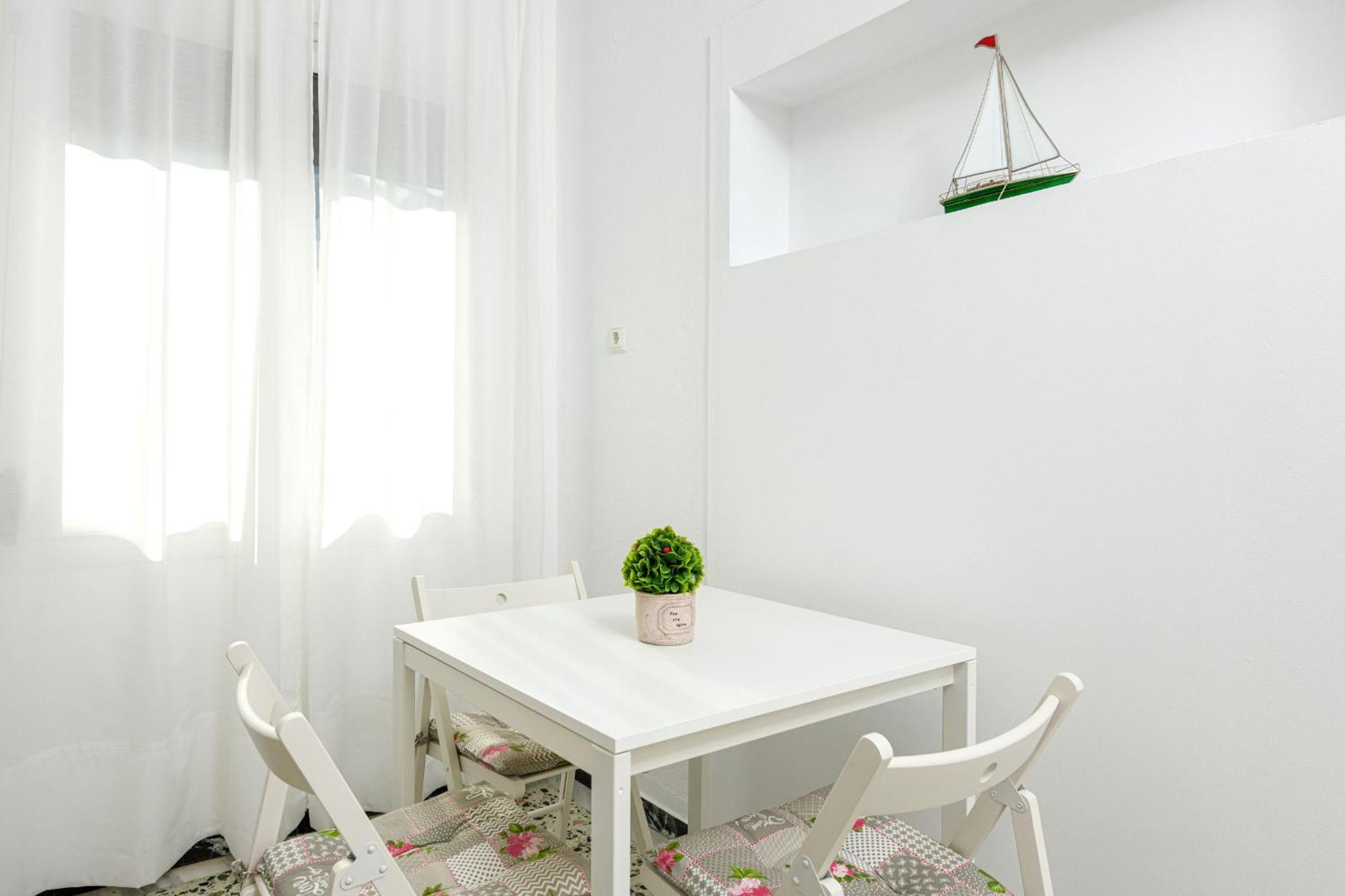 Whitegold Apartments Panagia ปานาเยีย ภายนอก รูปภาพ